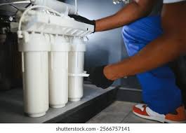 Filter servicing